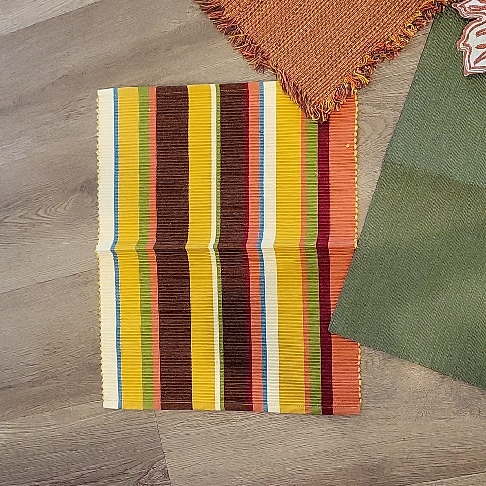Fall Table Placemat Bundle - Picture 3 of 5